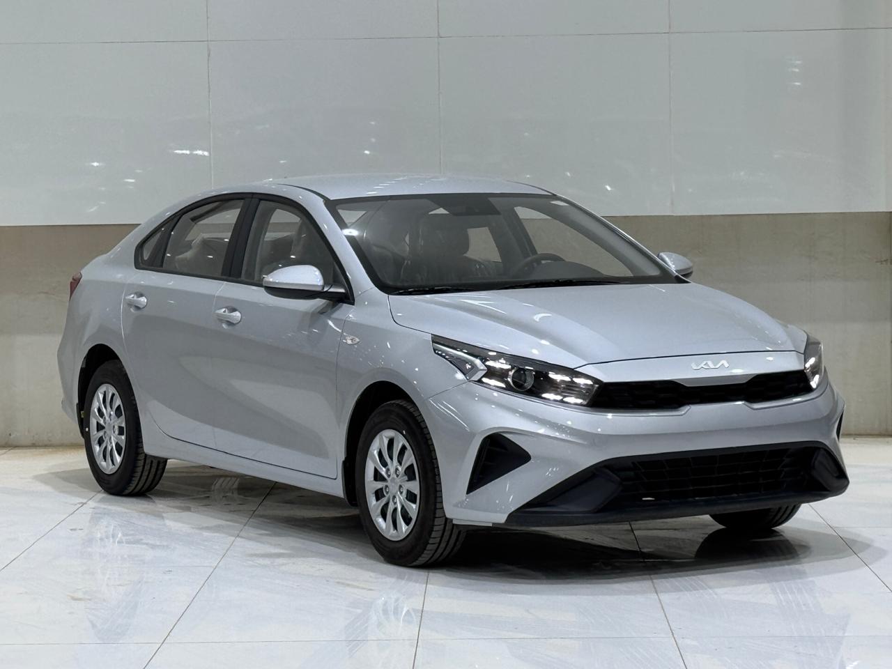 كيا سيراتو 2024