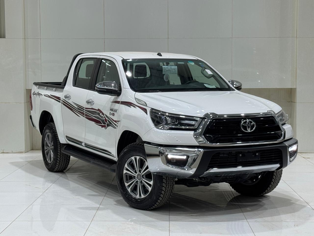 تويوتا هايلكس ديزل فل كامل 2025