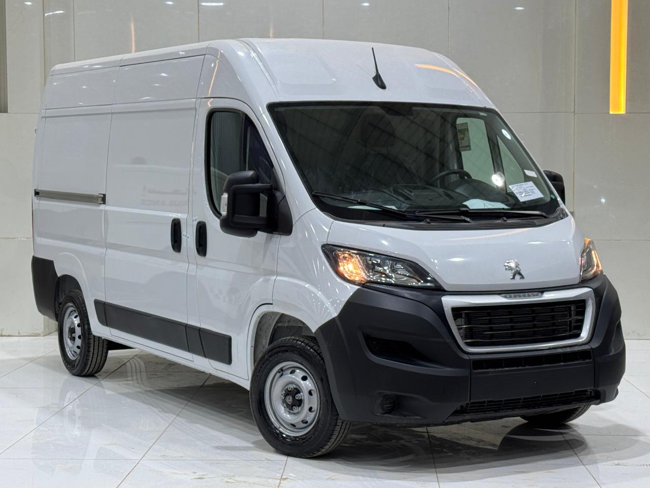 بيجو بوكسر L2H2 2025