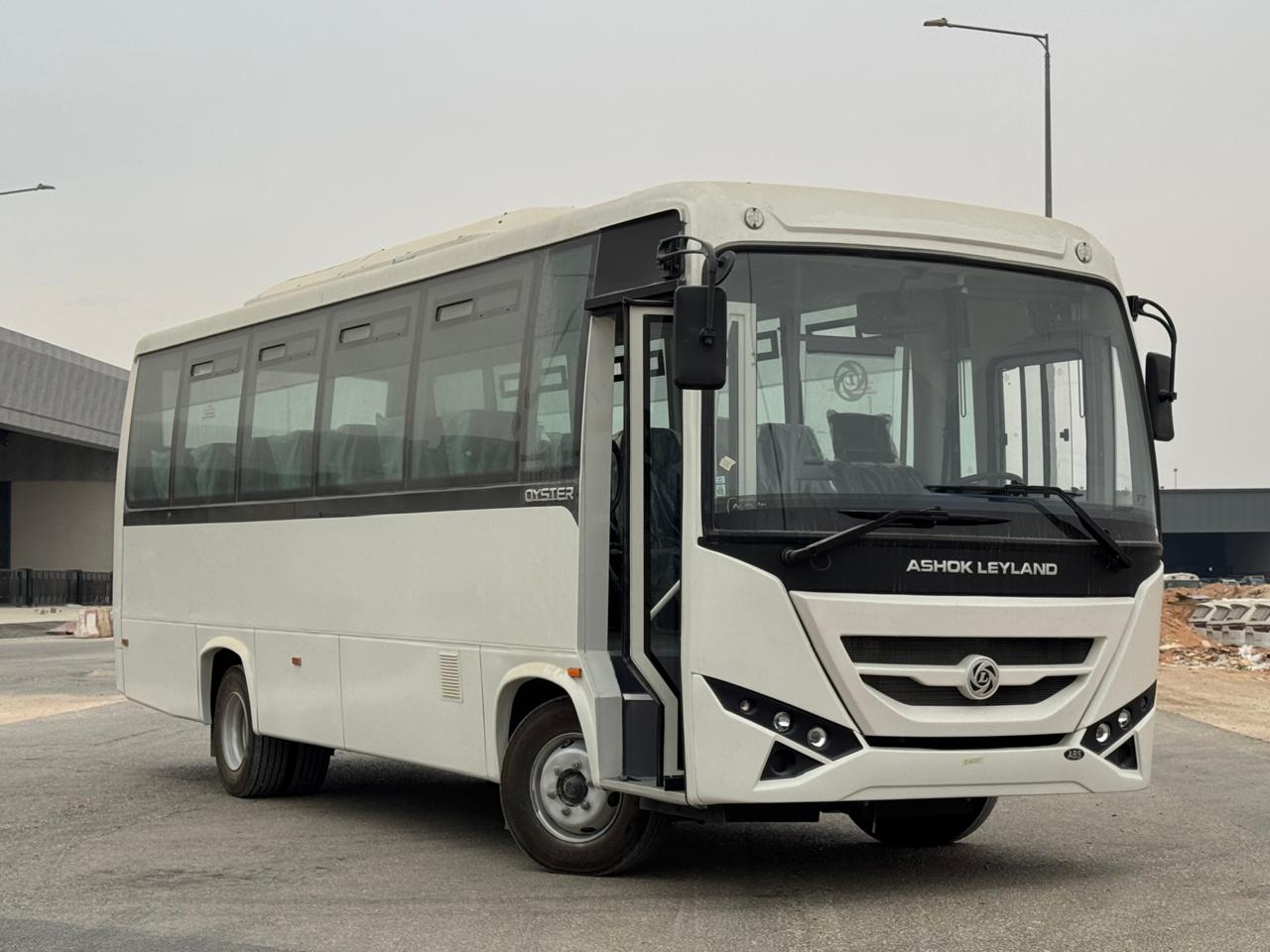 اشوك ليلاند 34 راكب 2024