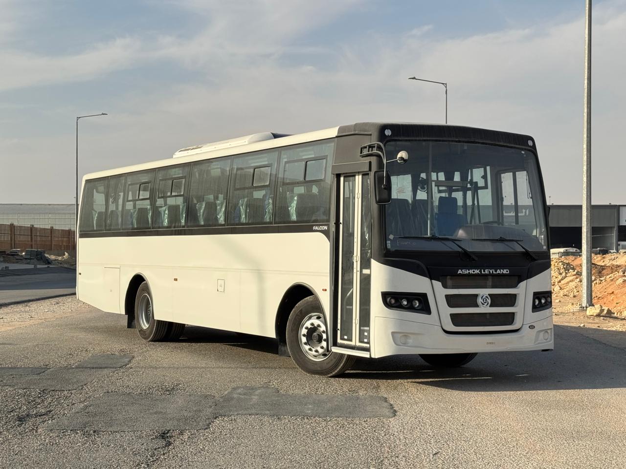 اشوك ليلاند 64 راكب 2024