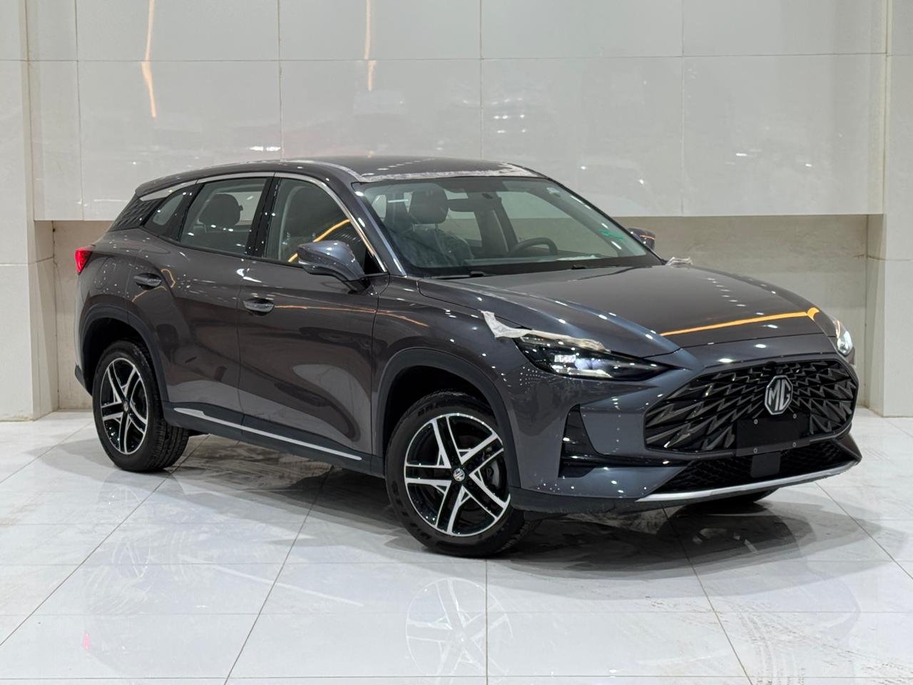 ام جي وان استاندر 2024