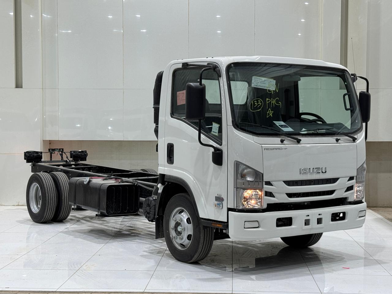 ايسوزو دينا 5 طن 2025